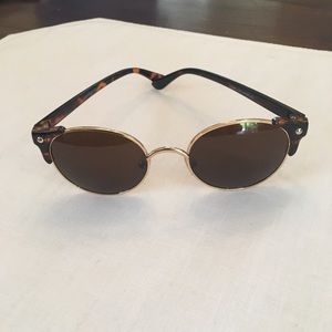 YHF L.A. GOLD & TORTOISE TRIM ROUND SUNGLASSES